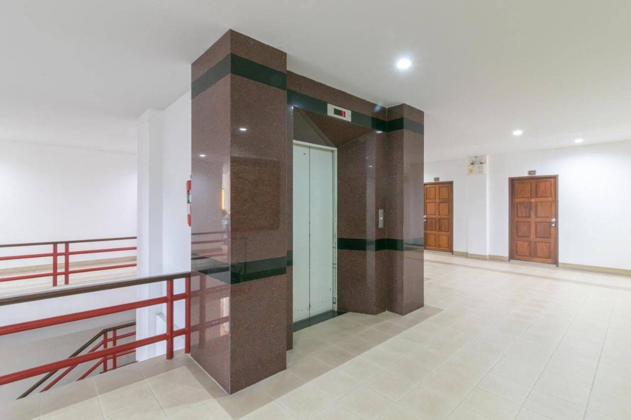 Onnicha Hotel Ratsada Esterno foto